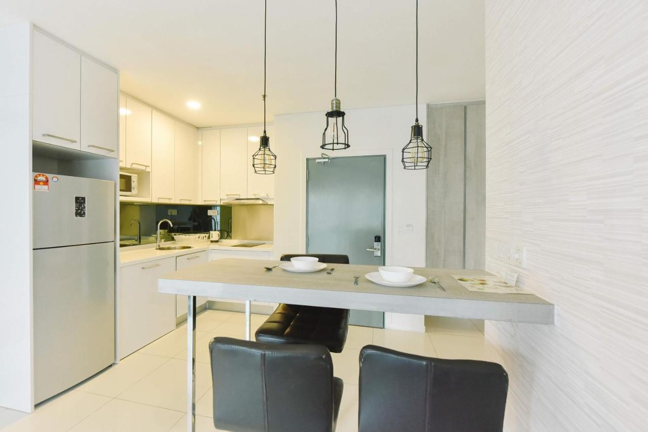 Summer Suites Residences By Subhome Kuala Lumpur Esterno foto